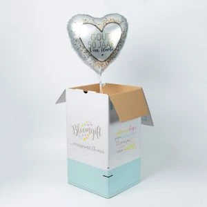 Hartjes folieballon Goud 50 jaar Van Harte uit BloomGift verpakking