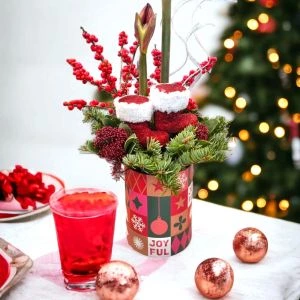 Kerstbox Joyful Christmas sfeerfoto op kersttafel