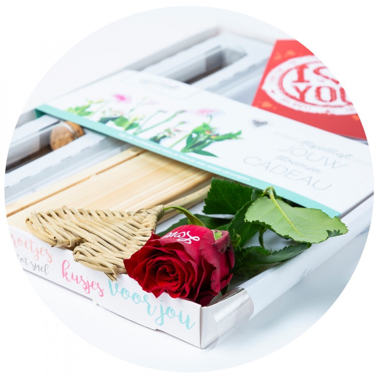 Valentijn Brievenbus Cadeaus images